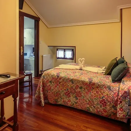 Miguel Angel Guest house Santillana del Mar