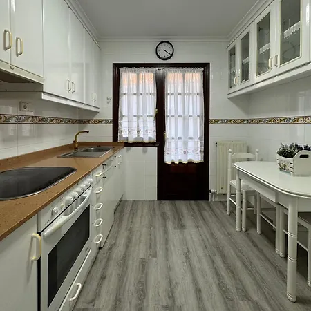 Guest house Miguel Angel 2*